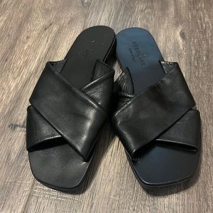 EVERLANE the day crossover sandal 6.5